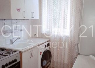 Продаю 2-комнатную квартиру, 45 м2, Калининград, улица Маршала Борзова, 10