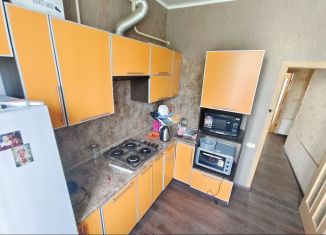 Продаю 3-ком. квартиру, 70.3 м2, Магнитогорск, Московская улица, 35