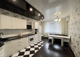 Сдается в аренду 1-комнатная квартира, 48 м2, Оренбургская область, улица Гаранькина, 25