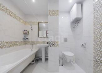 Продам однокомнатную квартиру, 39.5 м2, Тюмень, улица Александра Митинского, 3