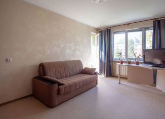 Продаю 2-комнатную квартиру, 54.7 м2, Санкт-Петербург, проспект Стачек, 192, метро Автово