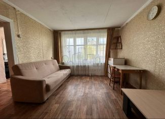 Продам 1-комнатную квартиру, 33 м2, деревня Карлук, Фабричная улица, 8