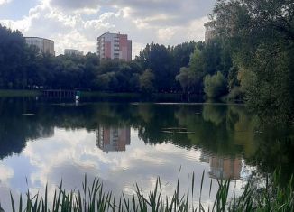 Сдам в аренду 1-комнатную квартиру, 38 м2, Москва, улица Красных Зорь, 57