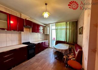 Продается 3-ком. квартира, 90.3 м2, Феодосия, Симферопольское шоссе, 24Е