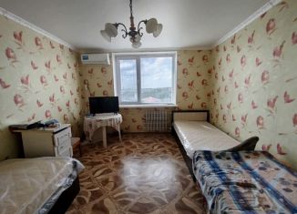 Продается 2-ком. квартира, 48.6 м2, поселок городского типа Заозерное, улица Гайдара, 62