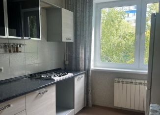 2-ком. квартира на продажу, 51.5 м2, Набережные Челны, улица Шамиля Усманова, 111