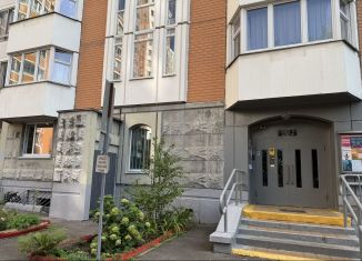 Продам квартиру студию, 16 м2, Москва, проспект Защитников Москвы, 15, район Некрасовка