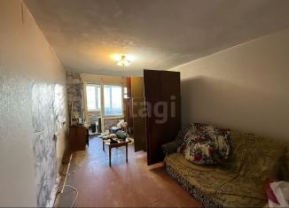 Продаю однокомнатную квартиру, 34 м2, Алушта, Октябрьская улица, 43