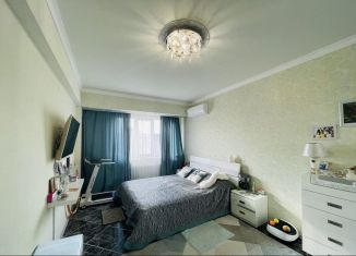 Продам 1-ком. квартиру, 50 м2, Анапа, улица Толстого, 111А