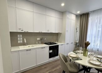 Продается 1-ком. квартира, 35 м2, Батайск, улица Максима Горького, 348