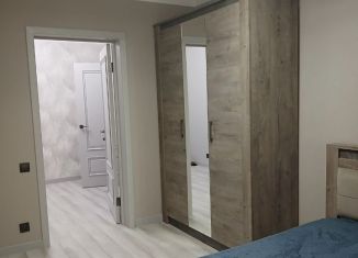 Продажа 2-ком. квартиры, 70 м2, Дагестан, улица Камиля Гасанова, 4