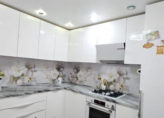 Продается двухкомнатная квартира, 51 м2, Ухта, улица Машиностроителей, 3