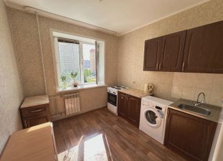 Продам 1-ком. квартиру, 35.3 м2, Тюмень, улица Николая Ростовцева, 18