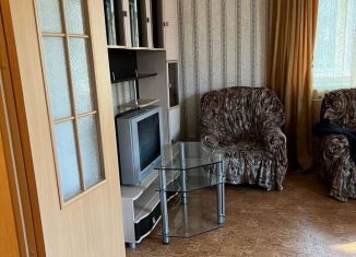 Сдам в аренду 2-комнатную квартиру, 72 м2, Ярославль, улица Некрасова, 63к2