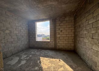 Продаю 2-ком. квартиру, 80 м2, Дагестан, Кумухская улица, 38