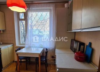 Продаю 2-комнатную квартиру, 45 м2, Москва, метро Октябрьское поле, улица Демьяна Бедного, 23к1