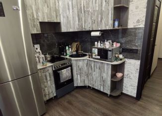 Продаю двухкомнатную квартиру, 44 м2, Рубцовск, проспект Ленина, 32