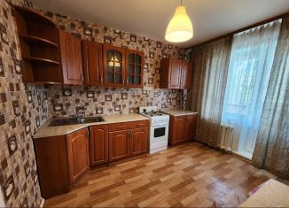 Сдается 1-комнатная квартира, 39.4 м2, Псков, Ипподромная улица, 133Б