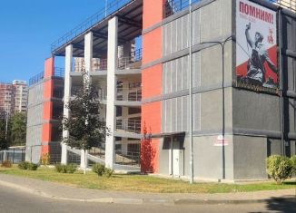 Сдается в аренду машиноместо, 14 м2, Краснодар, улица Героев-Разведчиков, 8с1