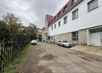 Аренда помещения свободного назначения, 3500 м2, Уфа, Интернациональная улица, 99