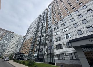 Аренда однокомнатной квартиры, 38 м2, Воронеж, улица Маршала Одинцова, 25Б/1