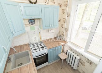 Продам трехкомнатную квартиру, 56.8 м2, Владимир, улица Сурикова, 22