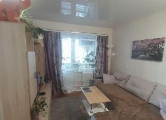 Продается 1-комнатная квартира, 32 м2, Архангельск, проспект Дзержинского, 3к3