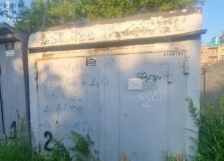 Продаю гараж, 18 м2, Хабаровский край, улица Малиновского, 10