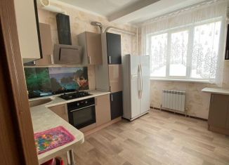 Продается двухкомнатная квартира, 49.2 м2, Горячий Ключ, улица 8 Марта, 19