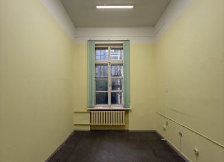 Сдача в аренду помещения свободного назначения, 16.7 м2, Санкт-Петербург, Кадетская линия, 5к2Д