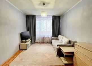 Продаю 2-ком. квартиру, 50.1 м2, Тюмень, улица Осипенко, 84