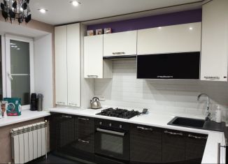 Продам 2-ком. квартиру, 53 м2, Выкса, квартал Инженера Шухова, 12