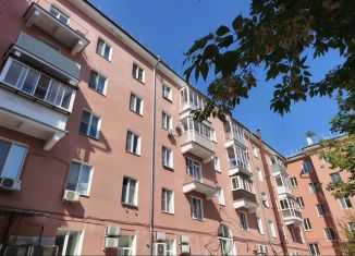 Продаю трехкомнатную квартиру, 75 м2, Тула, улица Кутузова, 6