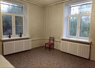 Продаю 2-комнатную квартиру, 39 м2, Пермь, улица Чкалова, 44