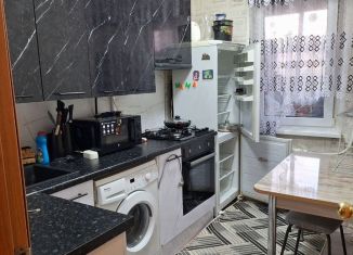 Сдам 2-ком. квартиру, 44 м2, Набережные Челны, 41-й комплекс, 18