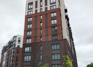 Продается трехкомнатная квартира, 80.6 м2, Калининград