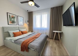 Сдаю в аренду двухкомнатную квартиру, 38 м2, Тюмень, Новгородская улица, 22