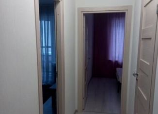 Сдаю в аренду 1-ком. квартиру, 37 м2, Санкт-Петербург, улица Генерала Кравченко, 7к1, метро Проспект Ветеранов