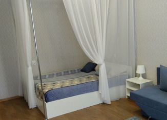 Сдаю в аренду однокомнатную квартиру, 38 м2, Калининград, улица Фрунзе, 43