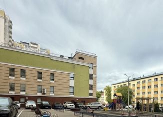 Продам 4-ком. квартиру, 152 м2, Республика Башкортостан, улица Пушкина, 45/2