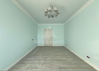 Продам 2-ком. квартиру, 64 м2, Брянск, улица имени А.Ф. Войстроченко, 6