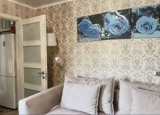 Продаю однокомнатную квартиру, 31 м2, Калининград, Бассейная улица, 49