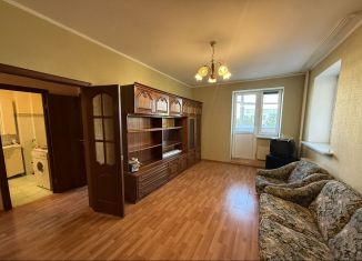 Сдаю 1-комнатную квартиру, 46 м2, Ивантеевка, Луговая улица, 1