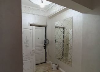 Продаю 1-комнатную квартиру, 50 м2, Махачкала, Гапцахская улица, 14