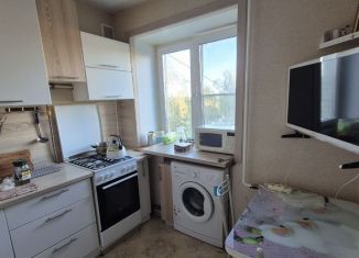 Сдается в аренду 2-ком. квартира, 50 м2, Ивантеевка, Студенческий проезд, 6