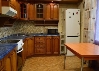 Продается 3-комнатная квартира, 110 м2, Новокузнецк, улица Новосёлов, 7
