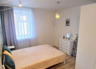 Сдаю 1-комнатную квартиру, 32 м2, Татарстан, улица Груздева, 4