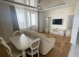Продажа 3-ком. квартиры, 75 м2, Тула, улица Макаренко, 7