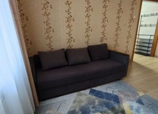 2-комнатная квартира в аренду, 58 м2, Алексеевка, улица Степана Разина, 52