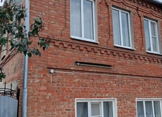 Продам дом, 200 м2, село Чалтырь, улица 6-я Линия